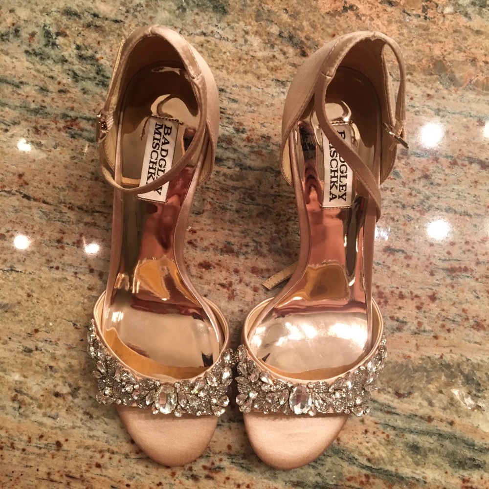 Beautiful, brand new Badgley Mischka heels! NWT